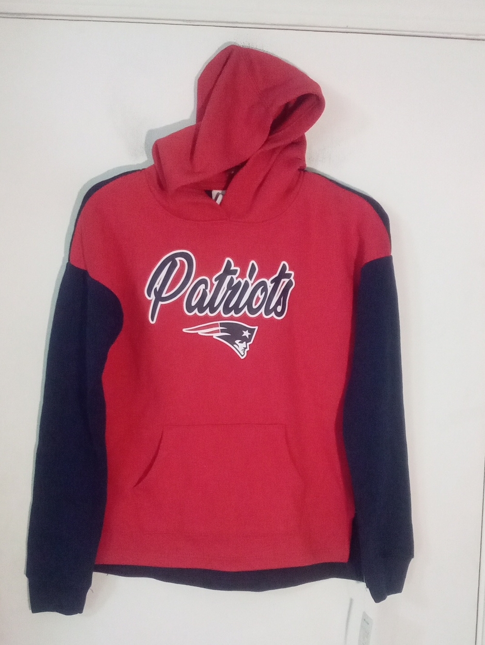 Patriots Kid's Red & Navy Hooded Sweatshirt Girls Large 10 12 NWT $39.99